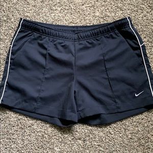 Black Nike shorts